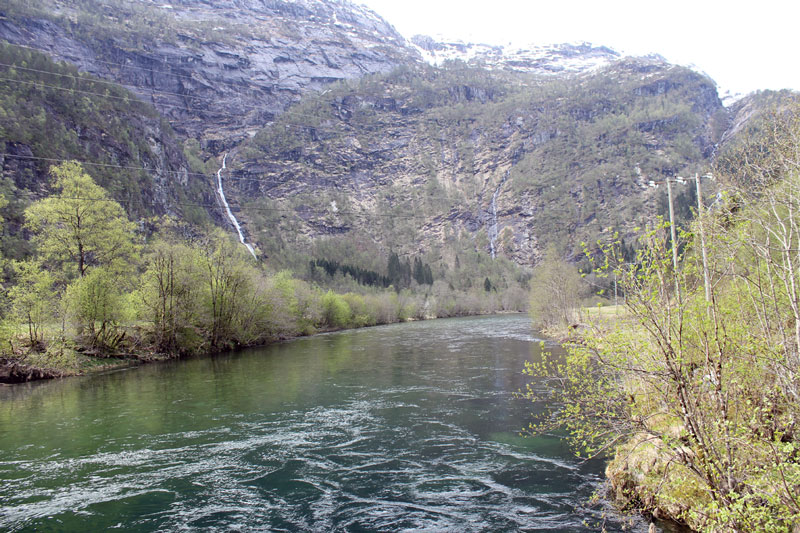 Laxen ska tillbaka till norska Modalselva