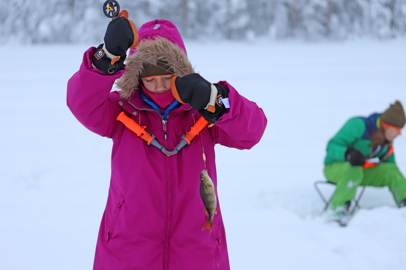 Full fart för pimpelfiske med Klassdraget!