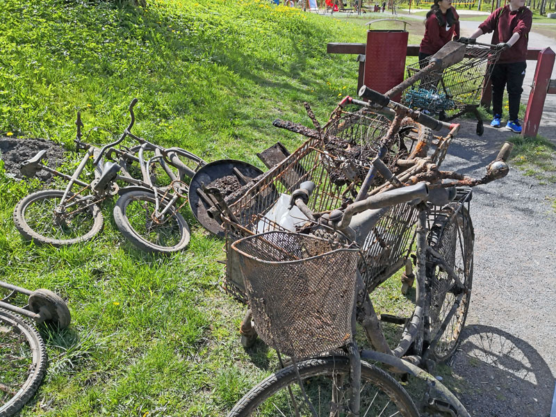 Skräpprojektet Trash-talk städar vattendrag runt Jönköping