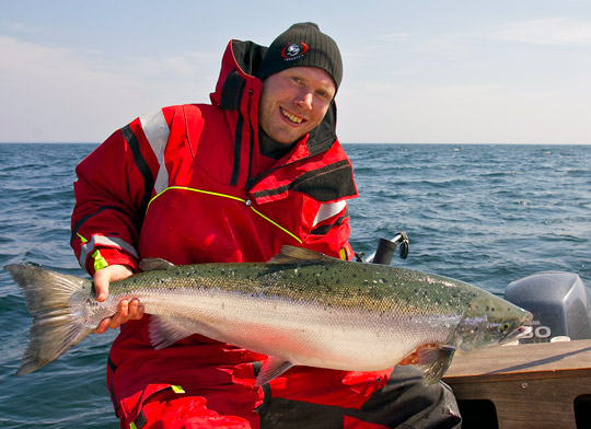 Danska sportfiskare skyddar Östersjölaxen